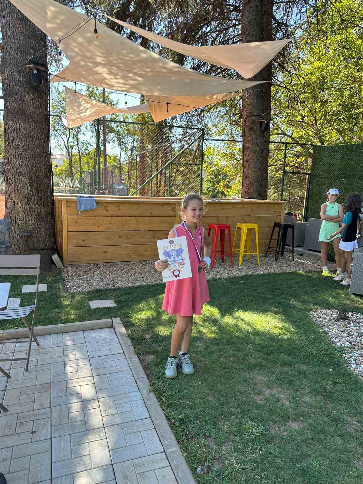 Mladost 10 devojcice 20092025 2