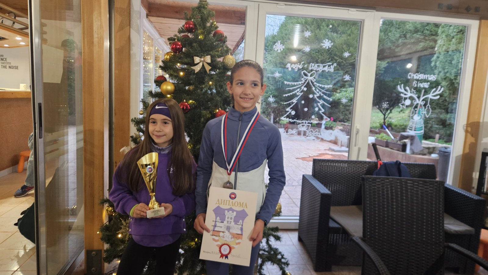 Setnet 10 devojcice 13122025 2